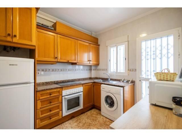 GRAN BUNGALOW EN ORIHUELA COSTA, 2 HAB, 2 BAÑOS photo 0