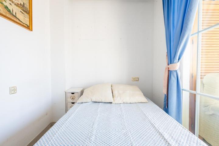 GRAN APARTAMENTO EN TORREVIEJA, 2 HAB, 1 BAÑOS photo 0