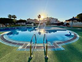 GRAN CHALET DÚPLEX EN ORIHUELA COSTA, 3 HAB, 1 BAÑO photo 0