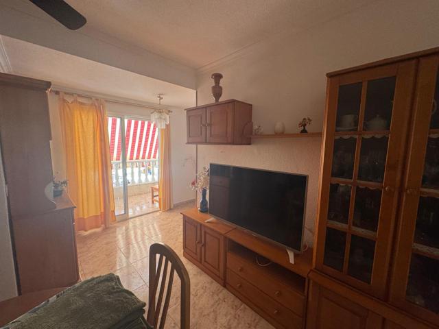 GRAN APARTAMENTO EN TORREVIEJA, 2 HAB, 1 BAÑO photo 0