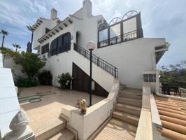 GRAN APARTAMENTO EN ORIHUELA COSTA, 2 HAB, 1 BAÑO photo 0