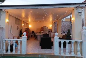 GRAN CASA INDEPENDIENTE EN LA MARINA, 2 HAB, 2 BAÑOS photo 0