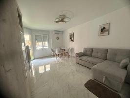 GRAN APARTAMENTO EN TORREVIEJA, 3 HAB, 2 BAÑOS photo 0