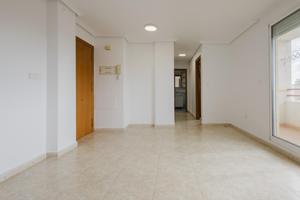 GRAN APARTAMENTO EN TORREVIEJA, 2 HAB, 1 BAÑO photo 0