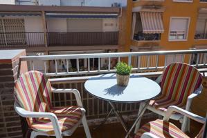GRAN APARTAMENTO EN TORREVIEJA, 2 HAB, 1 BAÑO photo 0