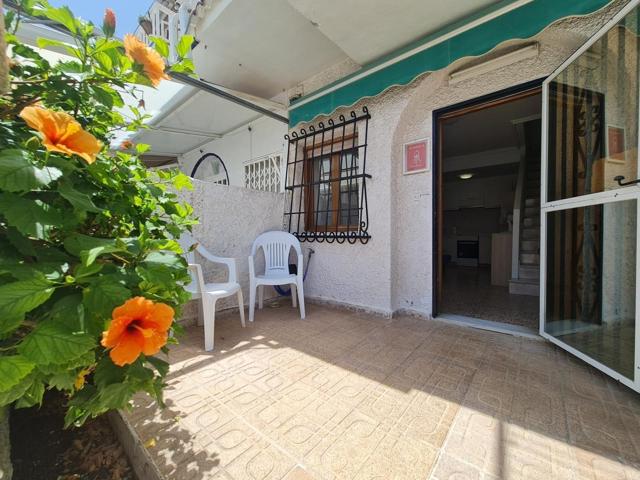 GRAN BUNGALOW DÚPLEX EN SANTA POLA, 1 HAB, 1 BAÑO photo 0