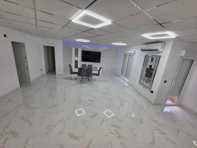 GRAN CASA TOTALMENTE REFORMADA EN EL CENTRO DE ALMORADI: 3 HAB, 2 BAÑOS photo 0