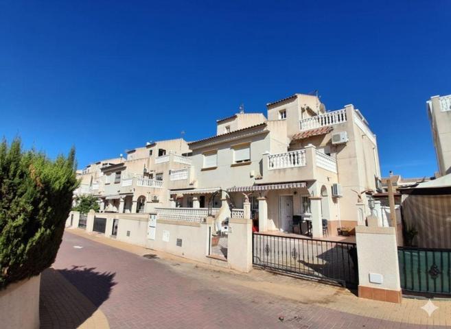 GRAN DÚPLEX EN TORREVIEJA, 2 HAB, 2 BAÑOS photo 0