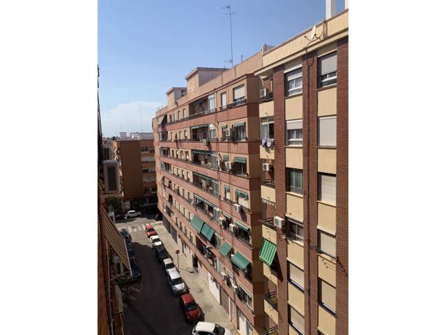 Vivienda en venta zona Benicalap.199.500 EUROS photo 0