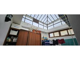 Casa independiente pareada con garaje en pleno centro de Alcalá de Guadaíra photo 0