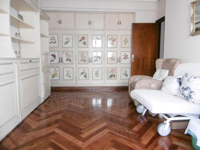 Piso En venta en Paseo Zorrilla, Valladolid photo 0