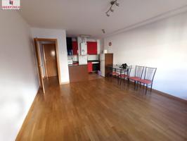SE VENDE BONITO APARTAMENTO CON GARAJE photo 0