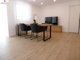 AMPLIA VIVIENDA DE 3 DORMITORIOS Y 2 BAÑOS JUNTO A PASEO ZORRILLA photo 0