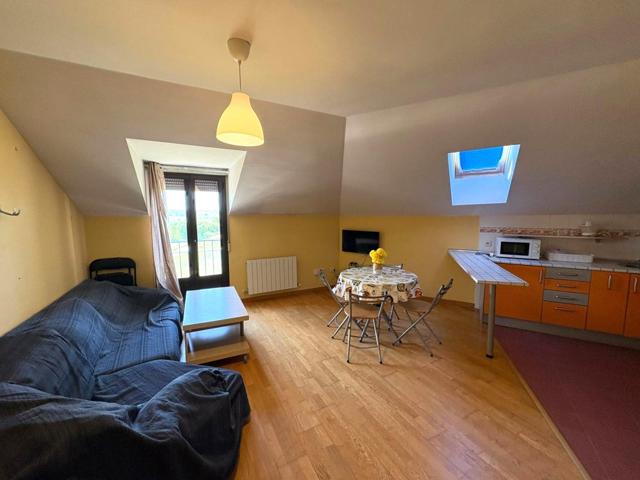 PISO DE 1 DORMITORIO, CON PLAZA DE GARAJE, EN ESPIRDO (SEGOVIA) photo 0