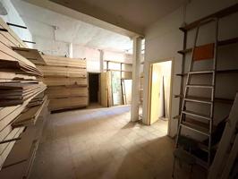 LOCAL COMERCIAL (CON POSIBILIDAD DE SER VIVIENDA) EN ZONA UNIVERSIDAD photo 0