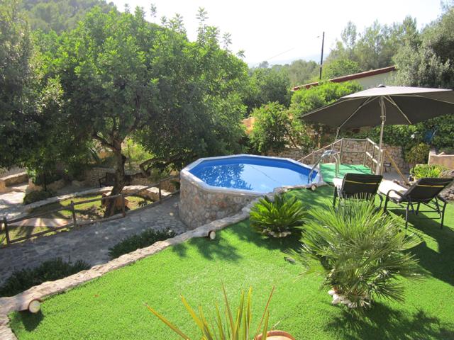 Estupenda finca Mallorquina en solar de 6.300 m2 con piscina y preciosas vistas en Santa Eugenia. photo 0