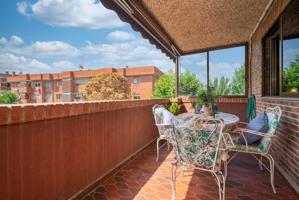  Ático En venta en Zona Pueblo, Pozuelo De Alarcon photo 0