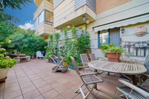 Planta Baja En venta en Somosaguas, Pozuelo De Alarcon photo 0