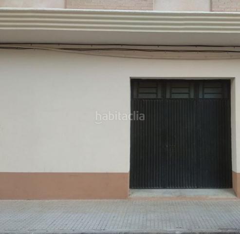 Local en venta y alquiler en Carlet photo 0