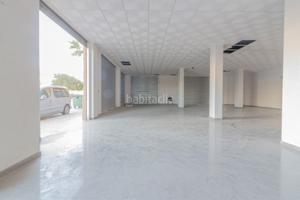 Local En venta en Carlet photo 0