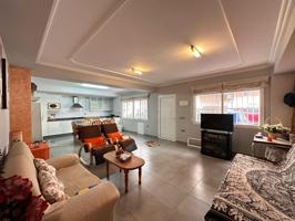 ¡Vivienda en Planta Baja en Venta en El Perellonet, a 15 Metros de la Playa! 🌊🏡 photo 0