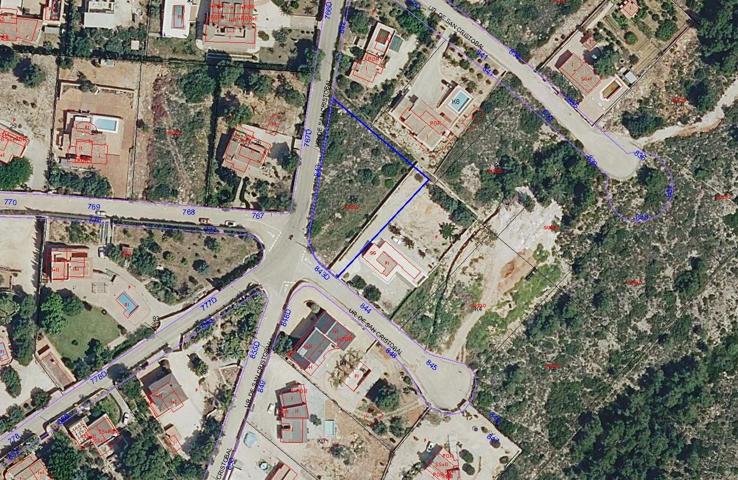 Parcela en venta en Urbanización San Cristobal photo 0