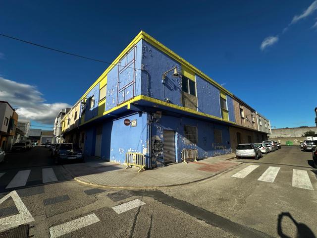🏢 ¡Oportunidad única en Alcúdia! Local comercial en Calle Santiago de Les 🌟 photo 0