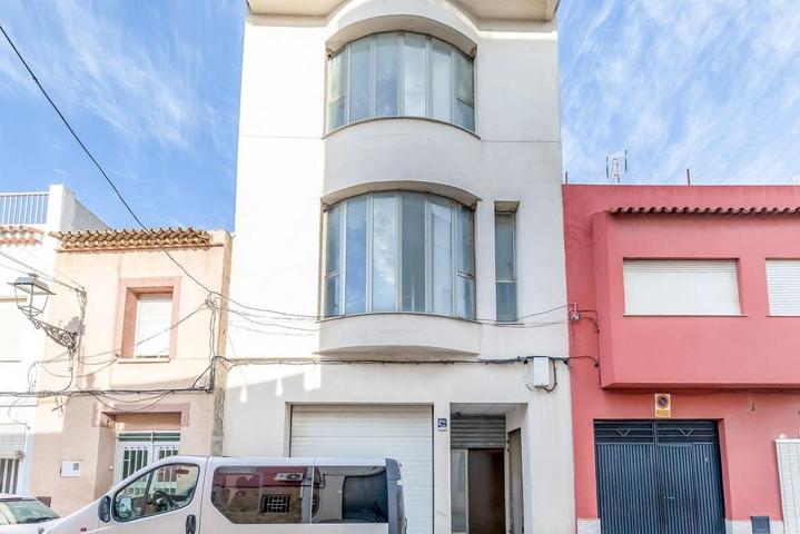 Edificio en Alzira photo 0