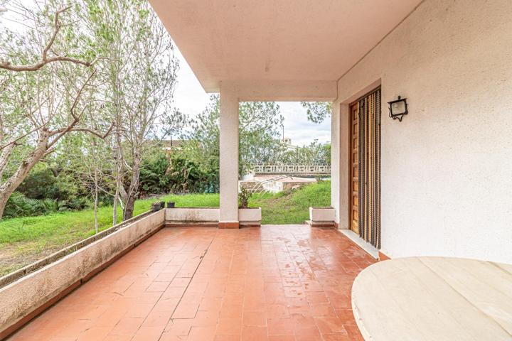 ¡Haz realidad tu sueño de vivir en un chalet urbano en la naturaleza! photo 0