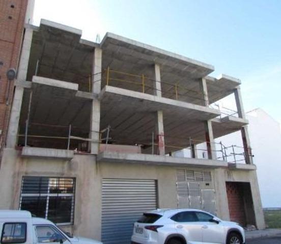 Edificio en construcción con 12 viviendas, garajes y trasteros en excelente ubicación photo 0