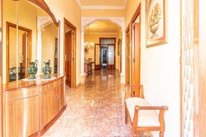 Casa esquinera en Carlet photo 0