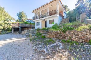 CHALET RÚSTICO EN VENTA EN CARLET photo 0