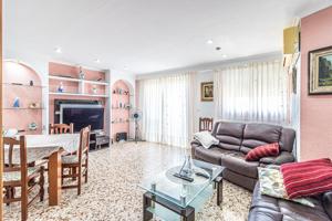 🌟 Tu nuevo hogar te espera en Carlet: amplitud, vistas y calidad de vida 🌟 photo 0