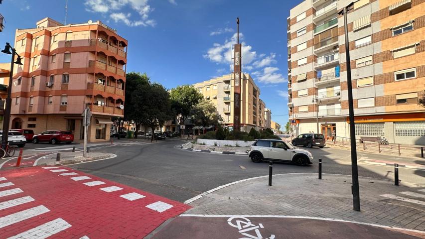 🌟 Haz realidad tu proyecto en pleno corazón de L’Alcúdia 🌟 photo 0