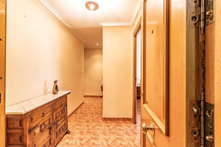 Vivienda con terraza en una de las zonas más demandadas de Carlet' photo 0