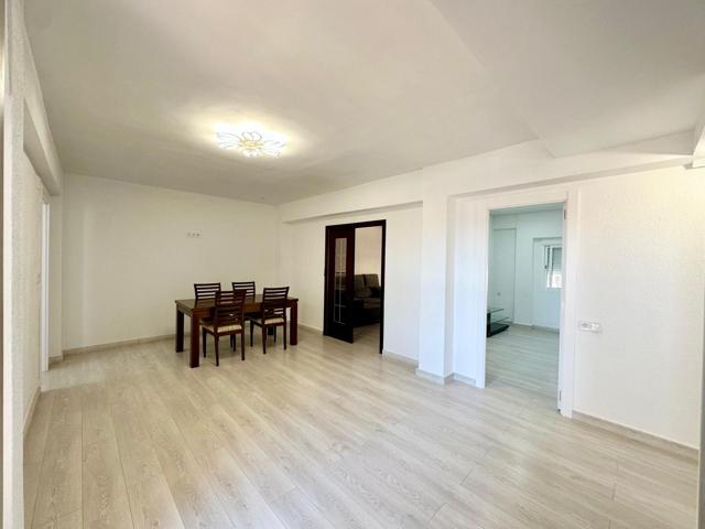 PISO A LA VENTA EN ALGINET photo 0