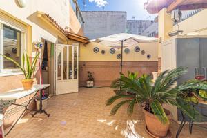 🏡 SE VENDE CASA ADOSADA EN BENIMODO – 223 m², AMPLIA Y LUMINOSA photo 0