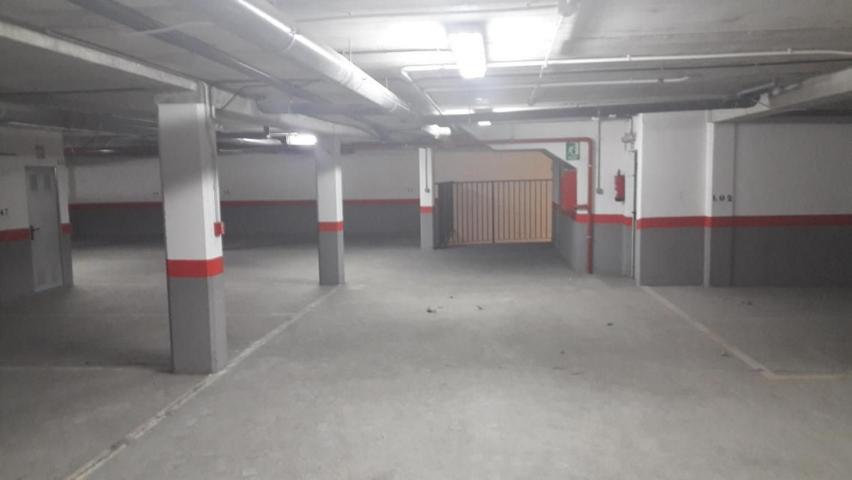 DISPONIBLE ALQUILER EN PALENCIA PLAZAS DE GARAJE EN CAMINO DE LA TORRECILLA photo 0