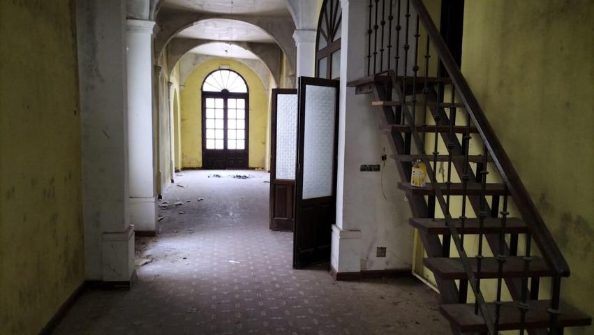 SE VENDE CASONA EN DUEÑAS photo 0