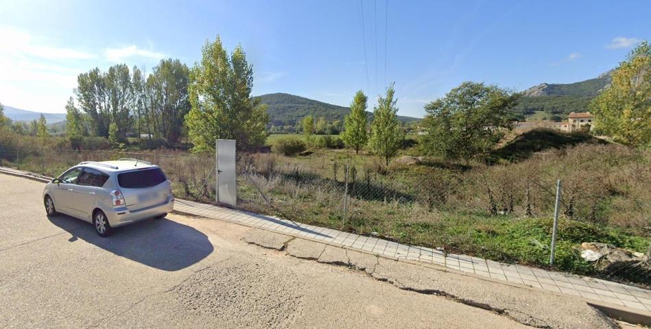 SE VENDE SUELO EN CERVERA DE PISUERGA photo 0