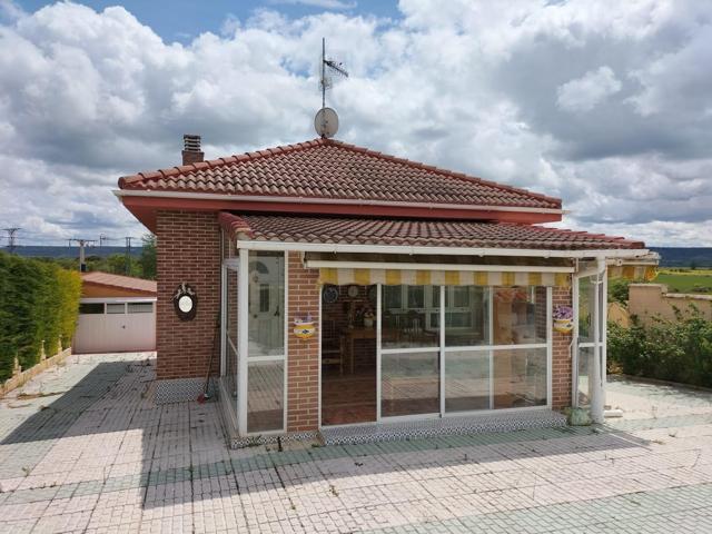 MONCASA VENDE PRECIOSA FINCA EN LOS COSTANES. HUSILLOS photo 0