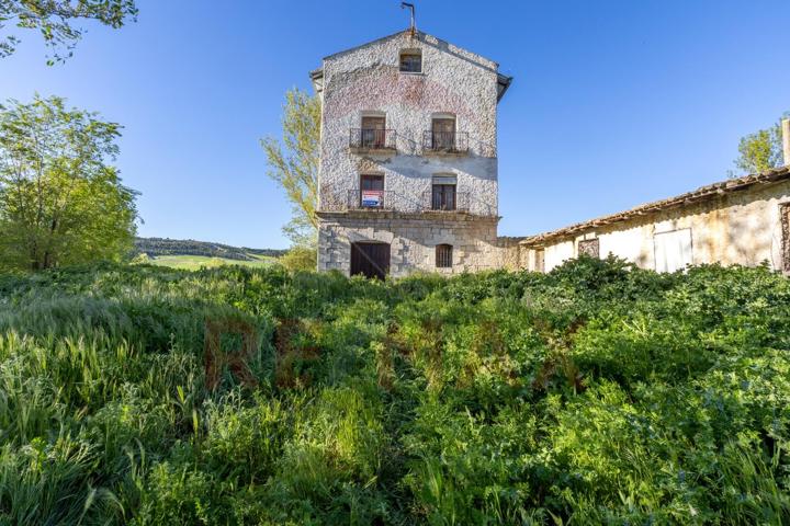 MOLINO HARINERO DEL SIGLO XVII. CON UN TOTAL DE 15.144 M2 EN TERRENOS photo 0