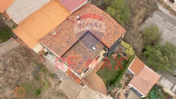 ¿Buscas un hogar lleno de encanto y luminosidad? ¡Esta es tu oportunidad! Venta casa calle Panera photo 0