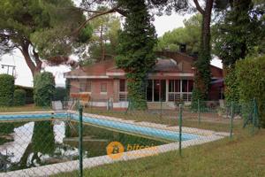 Maravilloso chalet en Tudela del Duero, un oasis de paz y confort a las afueras de Valladolid photo 0