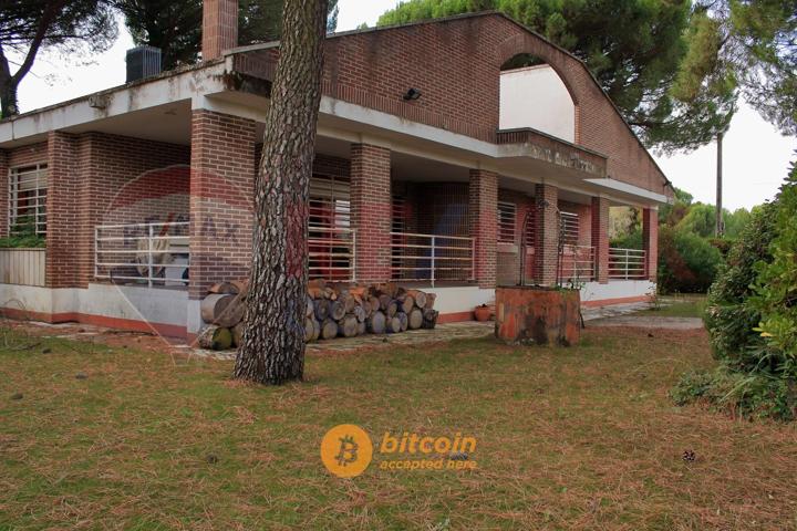 Maravilloso chalet en Tudela del Duero, un oasis de paz y confort a las afueras de Valladolid photo 0