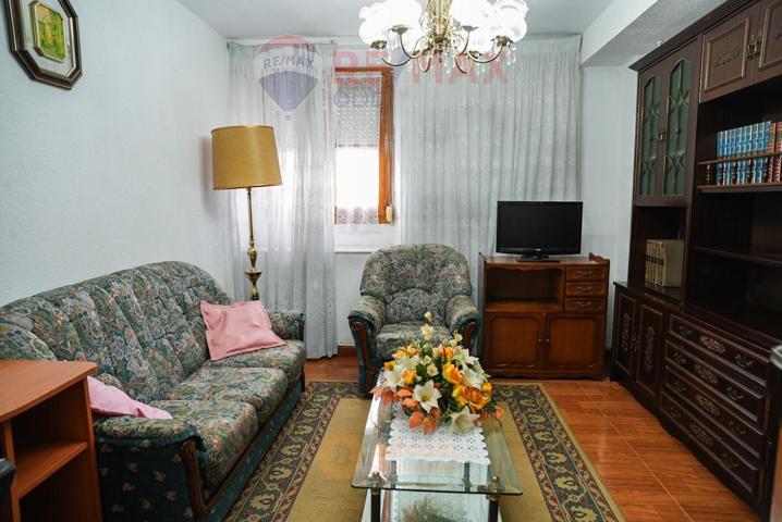 ADOSADO DUPLEX EN ARENAS DE IGUÑA photo 0