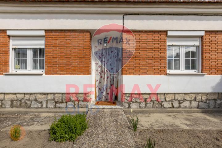 TU NUEVO HOGAR 'VILLAVERDE DE ISCAR' SEGOVIA photo 0