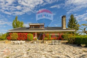 Espectacular chalet con piscina y un gran jardín en Villanubla photo 0