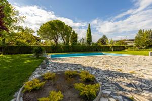 Espectacular chalet con piscina y un gran jardín en Villanubla photo 0