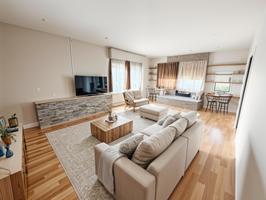 Estupenda parcela rústica con casa para reformar en la urbanización Sapal - Laguna de Duero! photo 0